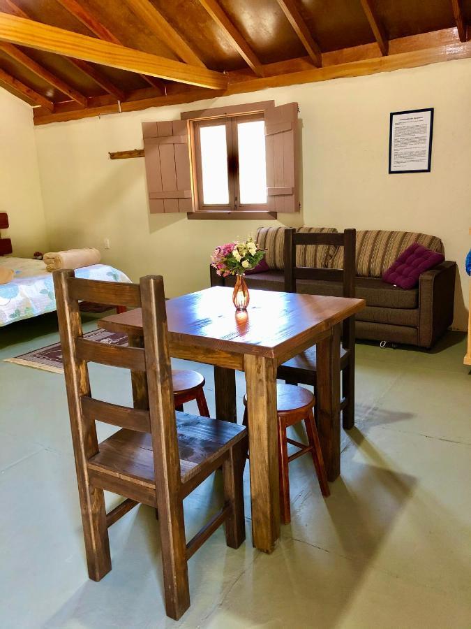 Sitio Dos Palmitos - Chale Palmeira Real Домингус-Мартинс Экстерьер фото